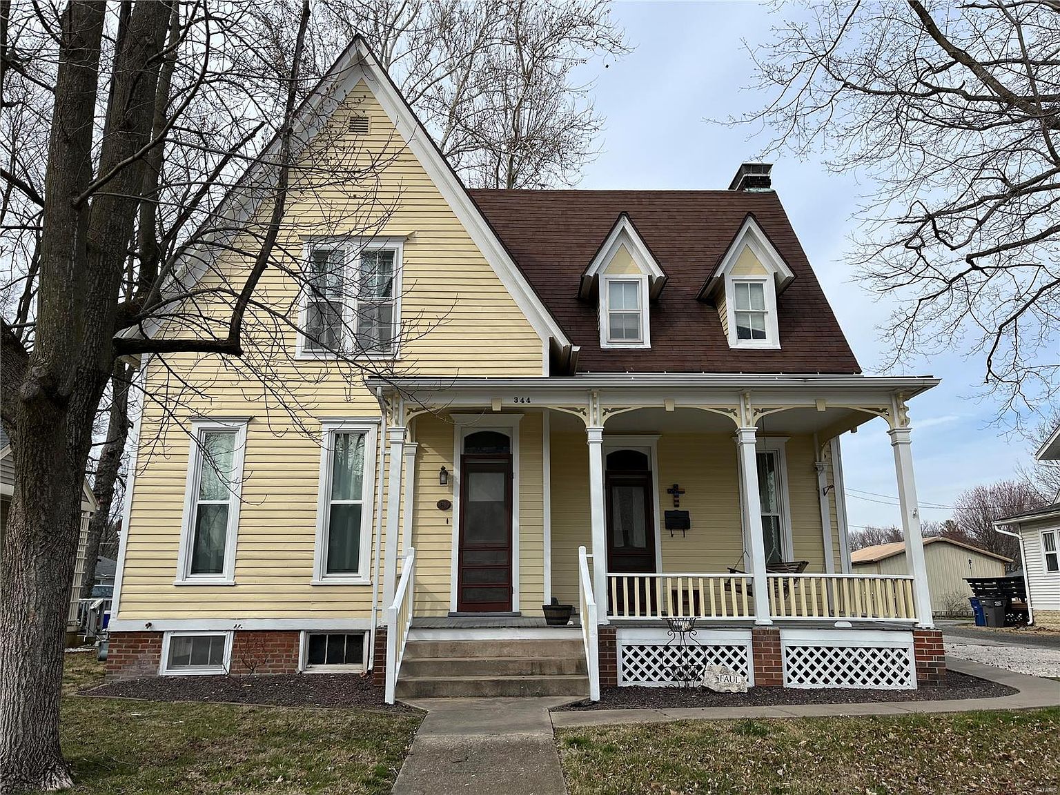 344 N Main St, Carrollton, IL 62016 Zillow