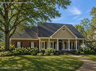 1425 Fontaine Dr, Jackson, MS 39211