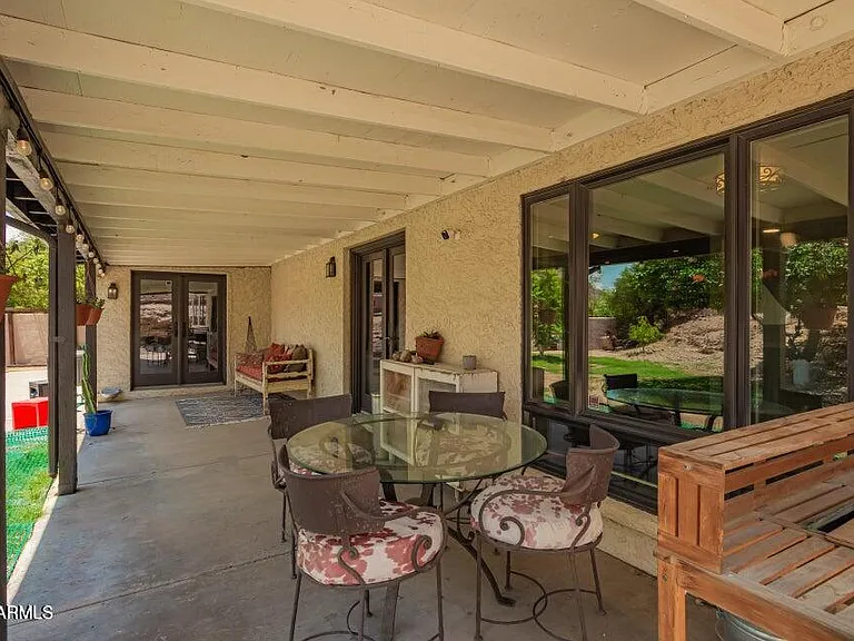 239 E Aster Dr — Photo 22