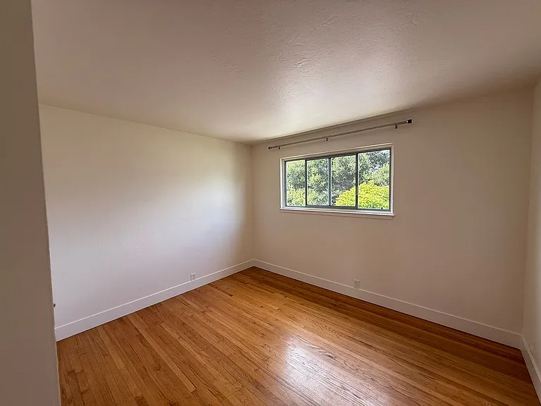 3138 California St #2 — Photo 12