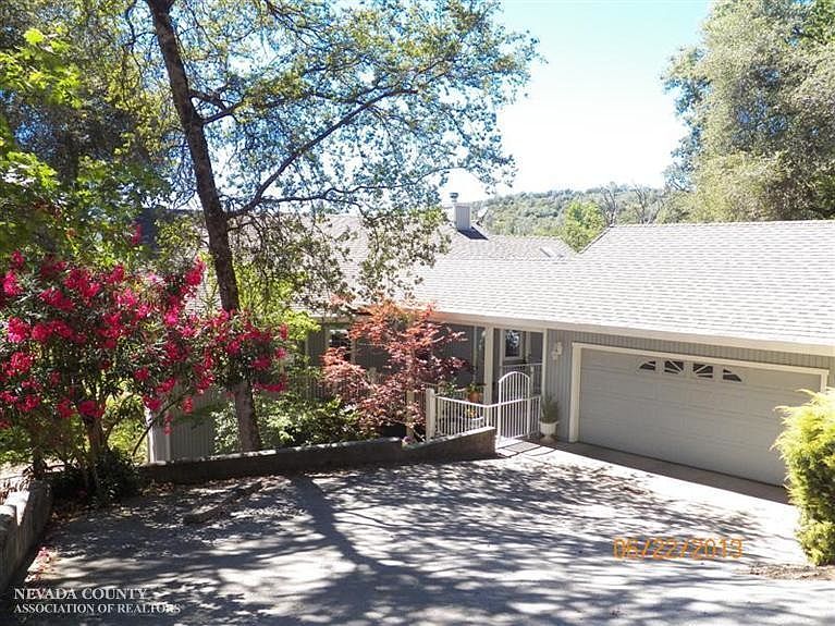 1st image of 14018 Lake Wildwood Dr