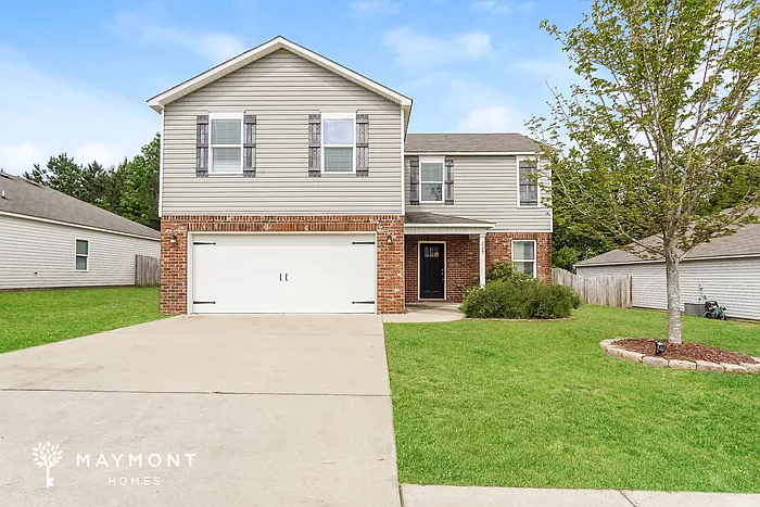 229 Addison Dr — Photo 1