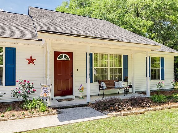 4th image of 429 Archer Road