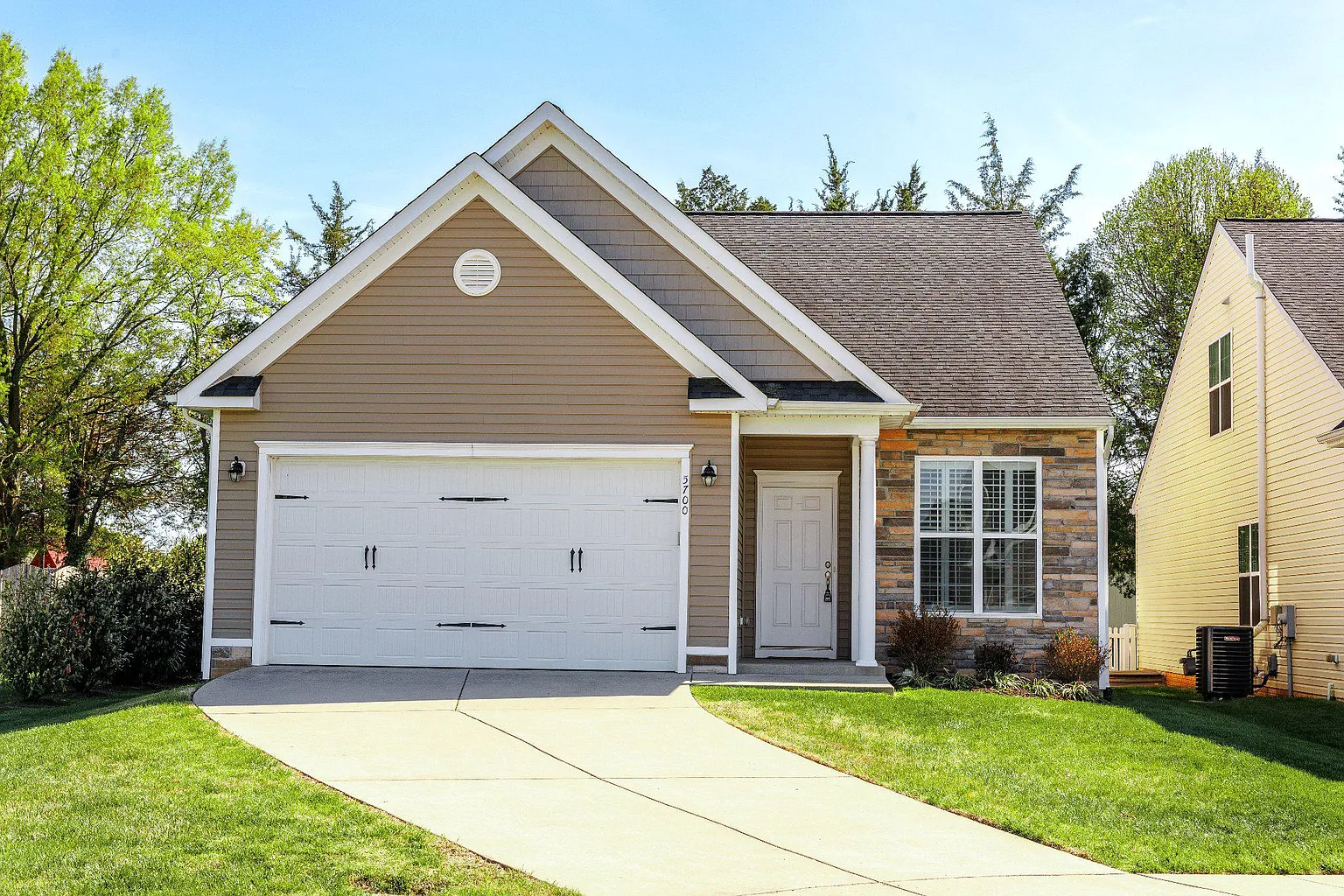 5700 Spring Arbor Cir photo 1