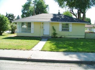 1390 Cathryn Ave, Idaho Falls, ID 83404