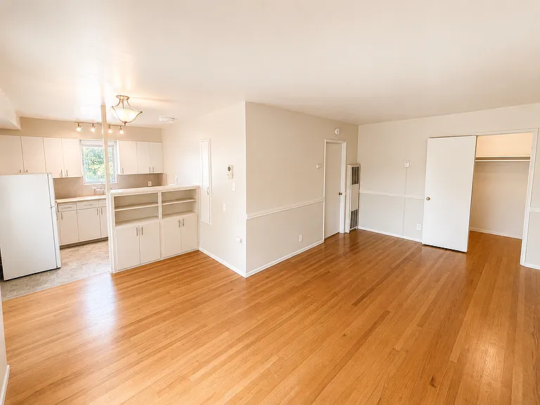 5488 Carlson Dr #&-5492 — Photo 18