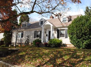 184 Highlawn Rd, Fairfield, CT 06824