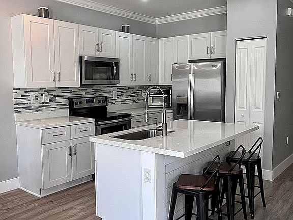 2nd image of 4931 NW 55th Pl