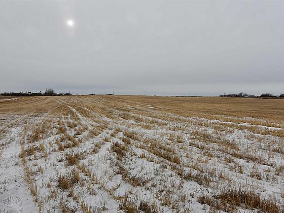 3rd image of On Township Rd #3-282