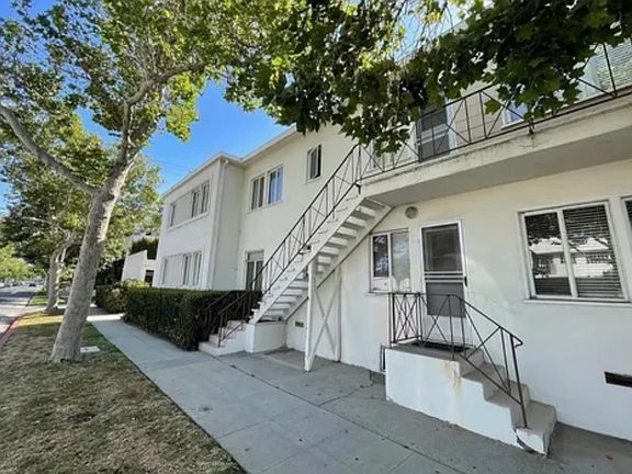 2nd image of 9300 W Olympic Blvd #9308-1/2