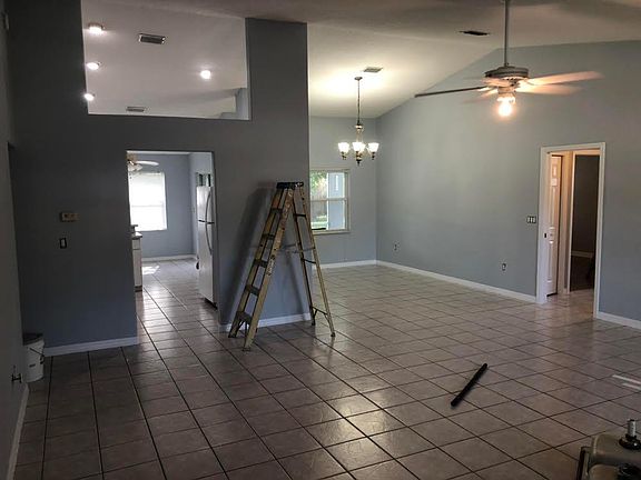 3rd image of 171 Pritchard Dr