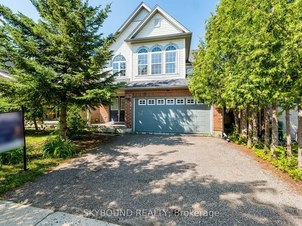 735 Karlsfeld Rd, Waterloo, ON N2T 2W4