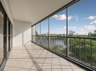 14203 SW 66th St APT 308, Miami, FL 33183