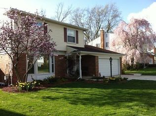 2842 Hawks Ave, Ann Arbor, MI 48108