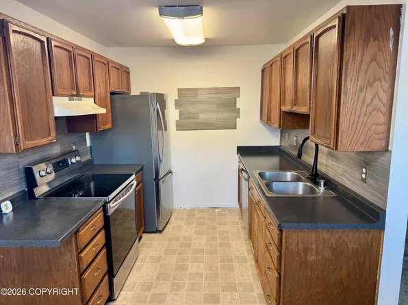 221 McCarrey St #5, Anchorage, AK 99508
