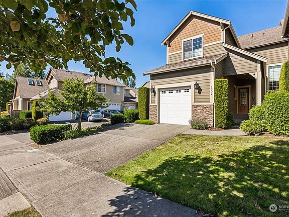 2nd image of 4302 Magnolia Drive SE
