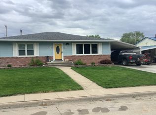905 S 15th St, Ord, NE 68862