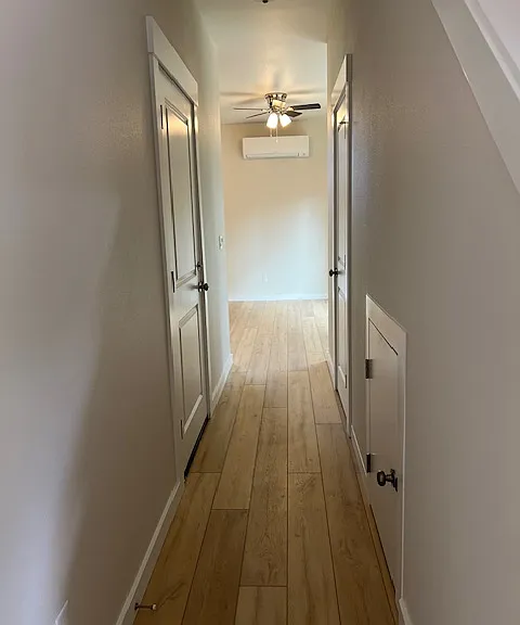 910 Hardcastle Ave — Photo 2