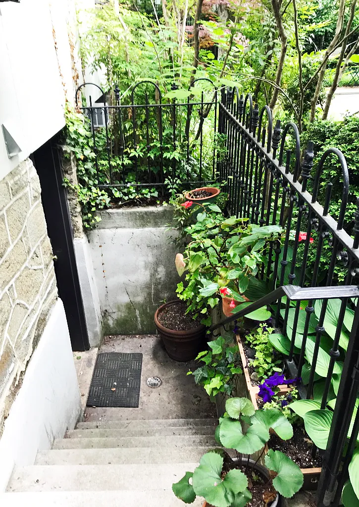 2 bed, 950 sqft, $2,000 — Photo 1