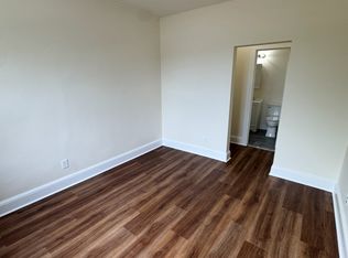 (Undisclosed Address), East Islip, NY 11730