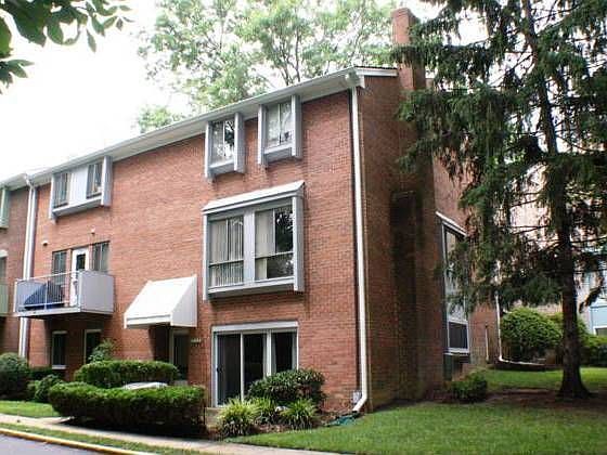 1st image of 3768 Persimmon Cir