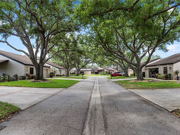 3rd image of 3846 Glen Oaks Manor Dr #183