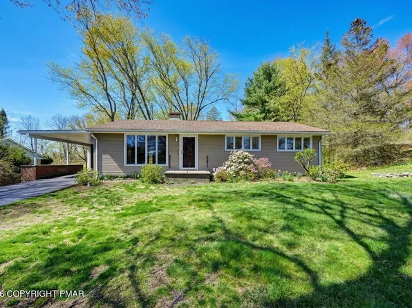 296 E Broad St, East Stroudsburg, PA 18301