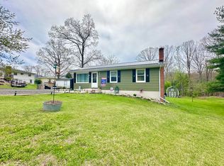 1301 Cherokee Pl, Covington, VA 24426