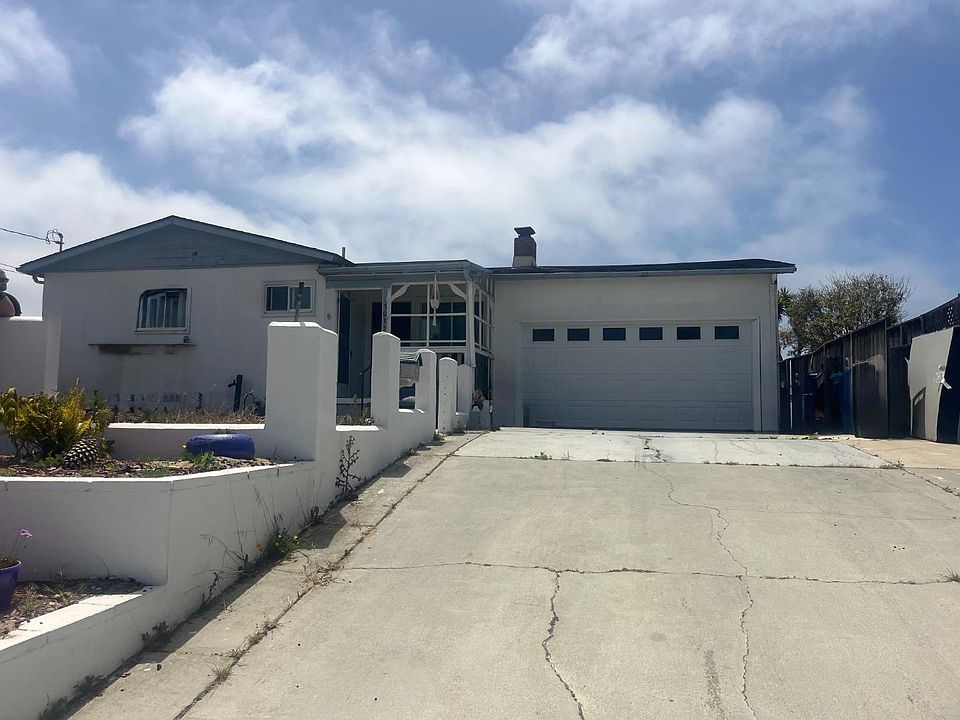 2nd image of 3015 Gary Cir