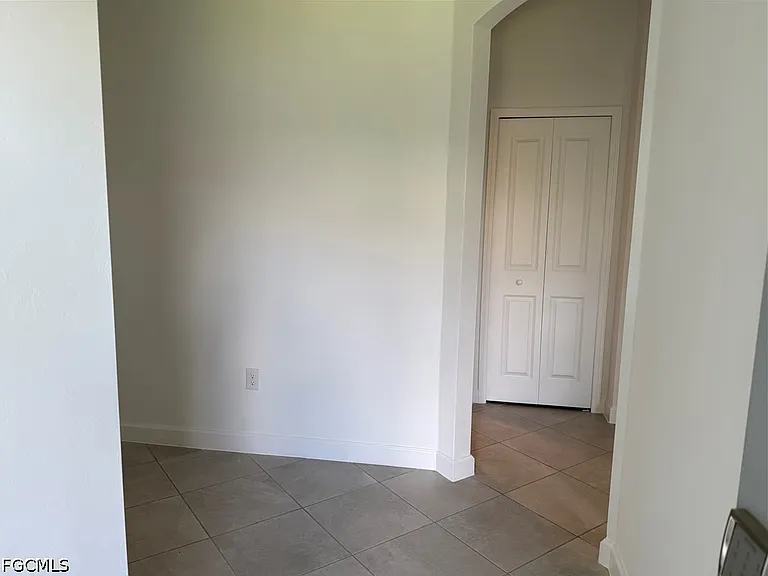 9093 Leatherwood Loop — Photo 3