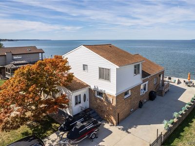 143 Midshore Dr, Buffalo, NY, 14219