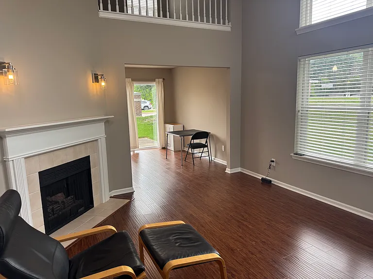 502 Aberdeen St — Photo 4
