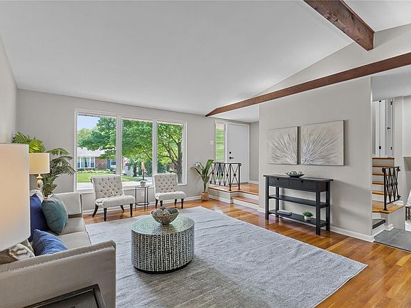 4th image of 7227 Briarview Dr