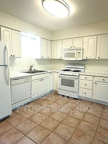 123 Jupiter St #10 Photo 1 123 Jupiter St #10 Photo 1