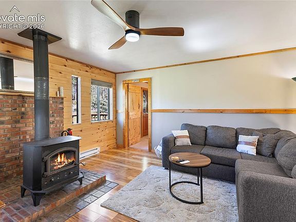 5th image of 173 Deerview Dr