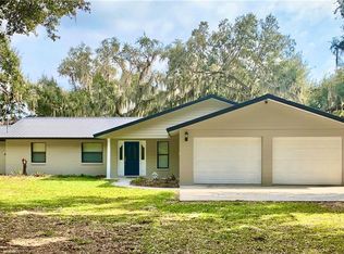 100 Lake Francis Ct, Lake Placid, FL 33852