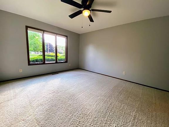 4th image of 117 Juniper Dr