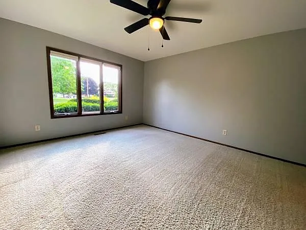 117 Juniper Dr — Photo 4