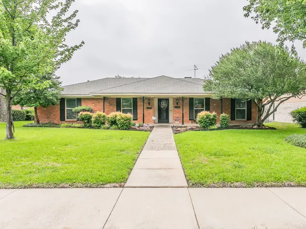 1612 Valleycrest Ln, Carrollton, TX 75006