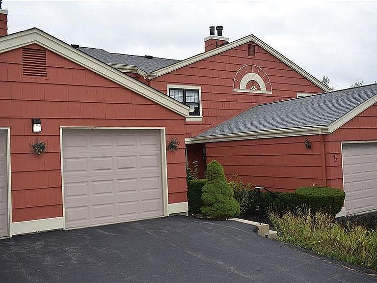 1st image of 90 Branchwood Ln #90