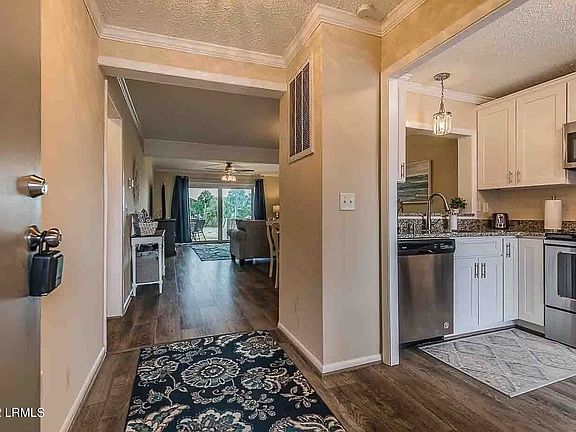 2nd image of 6 Cedar Reef Dr Unit C103