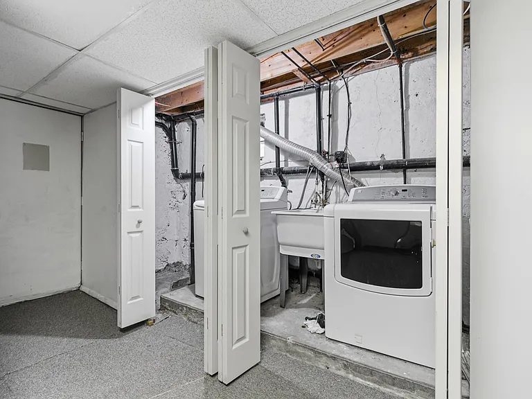790 Highland Ave — Photo 20
