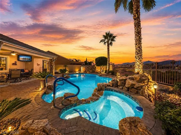 8133 Bay Dunes St, Las Vegas, NV 89131