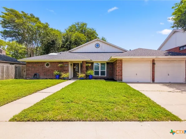 805 Santa Fe, Victoria, TX 77904