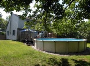 34 Scobie Pond Rd, Derry, NH 03038