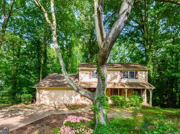 4533 Holliston Rd, Dunwoody, GA 30360