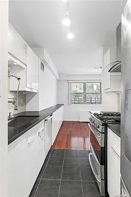 Sold by Brown Harris Stevens | media 5