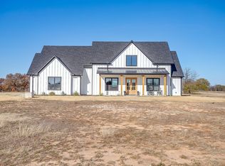 8140 Lavender Rd, Springtown, TX 76082