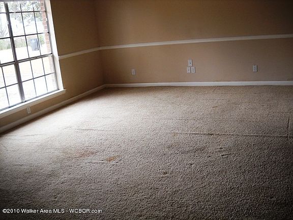 3rd image of 2338 2nd Ave NW