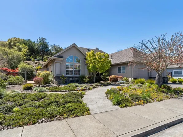 6256 Meadowstone Drive, Santa Rosa, CA 95409
